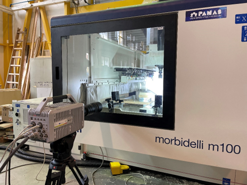 Figure 1: High-speed camera during the pre-test recording the wood cutting process with a rate of up to 200 000 frames per second